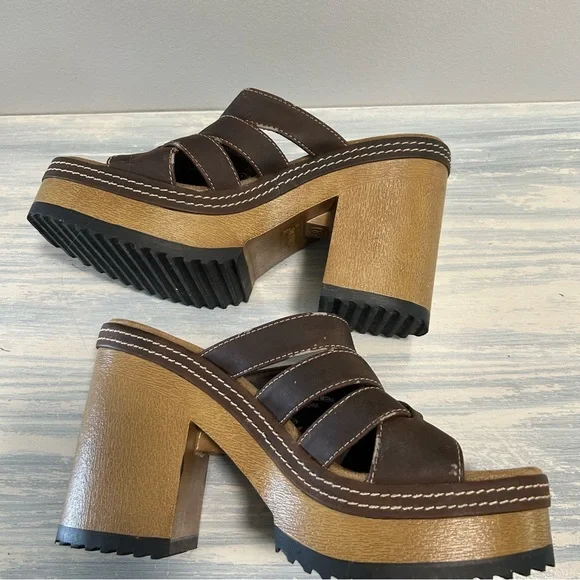 Vintage Chunky heel slide on brown Y2K 1990’s platform sandals by fashion bug - Picture 8 of 11